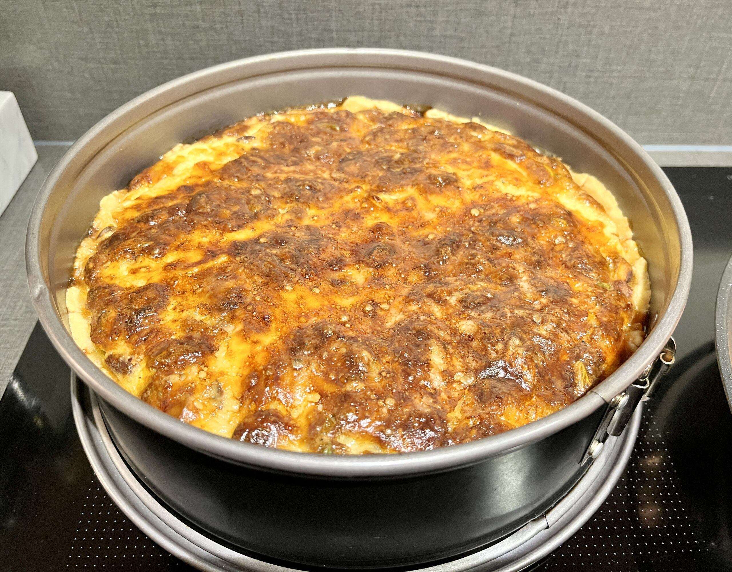 Västerbottenspaj med päron och pistagenötter